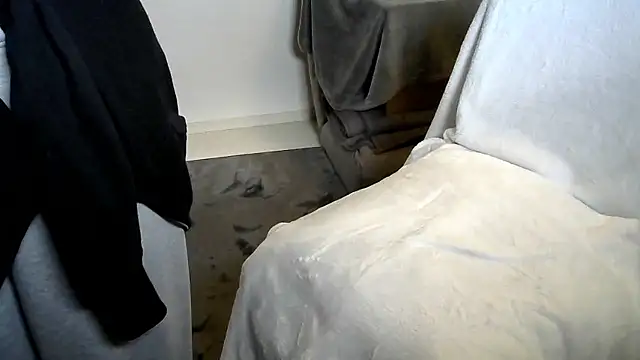 Chat XXX en directo de leopiii-iiJP