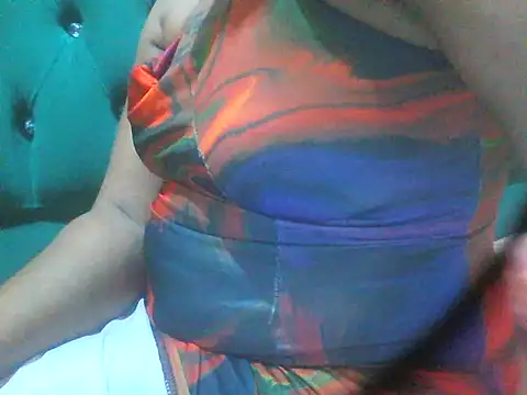 Sexy_Riri Show in webcam