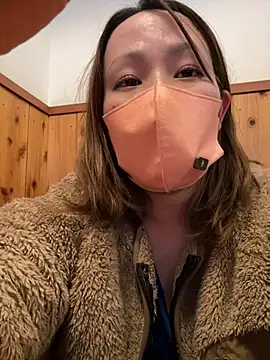 Pokazy przed kamerką – annna_annna_2024