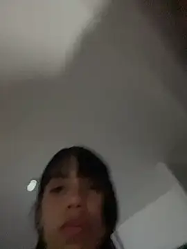 -Naomyy-'s Live XXX Chat