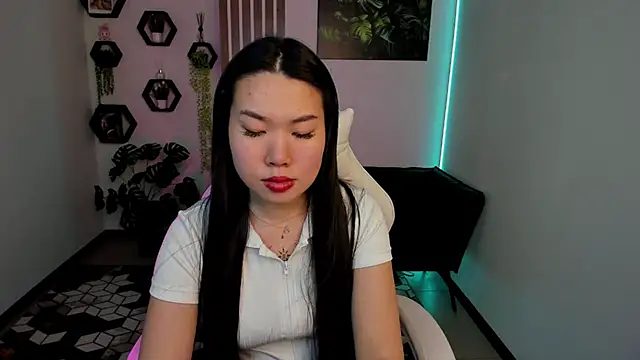 Онлайн чат XXX LunaPurrr