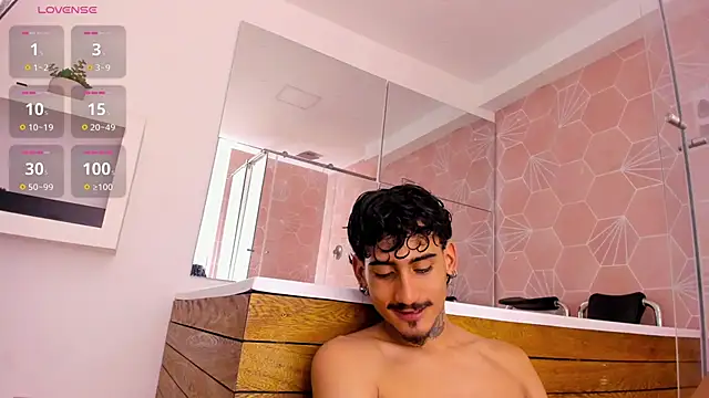 Mr_Strike Show Webcam