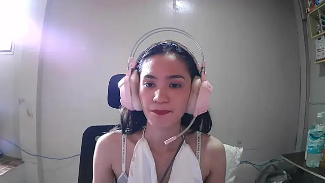 GenevaNicarry – Naživo XXX chat