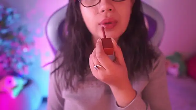 دردشة Sunny_flower_ الجنسية المباشرة