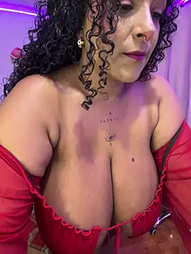 Онлайн чат XXX ariadna_cooper