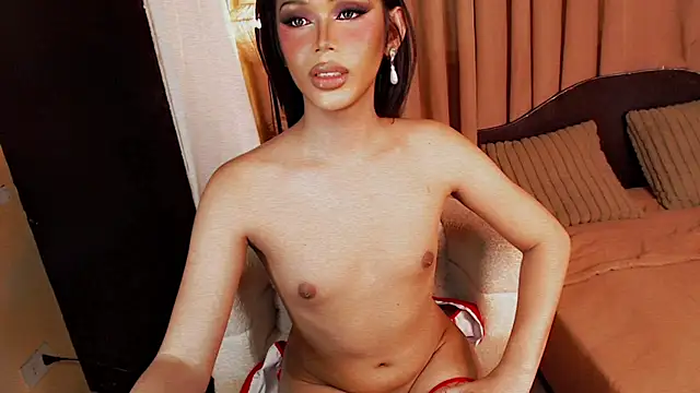 Miss-Yenn Pertunjukan Webcam