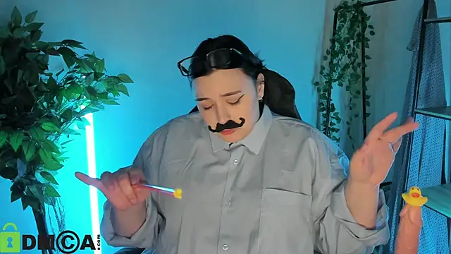 Mia_R0ss Chat XXX in diretta