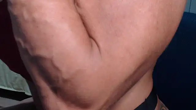 XXX chat uživo modela Stronggsexy