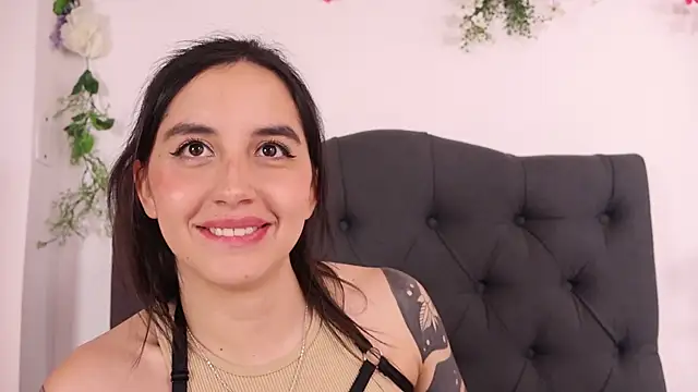 kaylee_lee – Naživo XXX chat