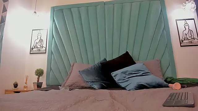 Mia_Reyesjs – webcam-show