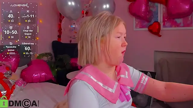 Sara_Robinson: онлайн-секс-чат