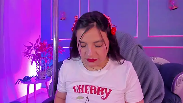 TaraTaylorrのライブXXXチャット