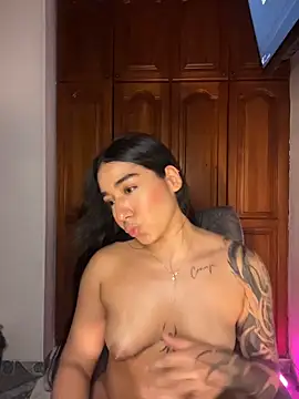 KaditaNavarro live XXX chat