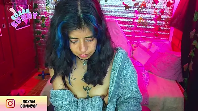 Roxanbunny1: онлайн-секс-чат