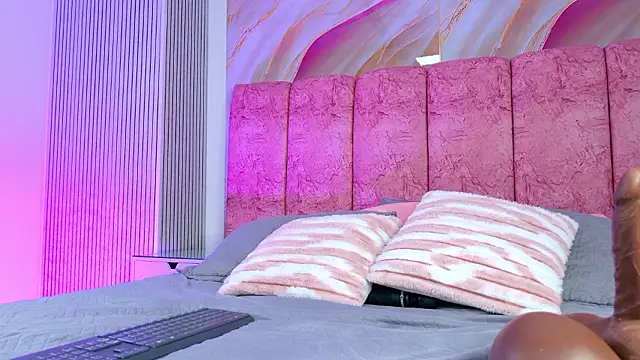 emmacurvy Chat XXX in diretta