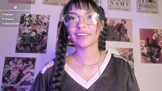 Luna-Chann 现场XXX聊天