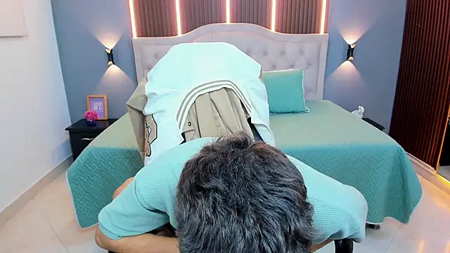 Živý XXX chat Tommy18__