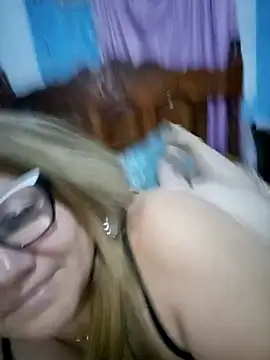 แชท XXX สดของ Carlotaazul