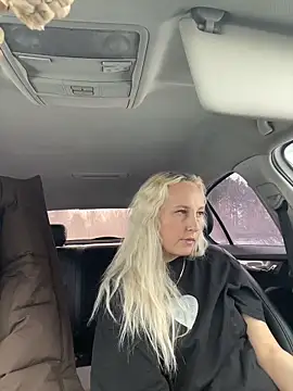 دردشة MerlinDave الجنسية المباشرة