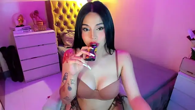 AmandaWildeのウェブカメラショー