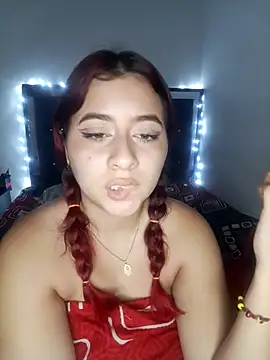 Chloe_Sky_love live XXX chat