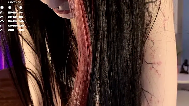 Bingebae élő XXX-chatje