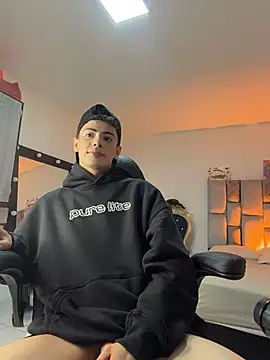 Sebastian_Reed 라이브 XXX 채팅