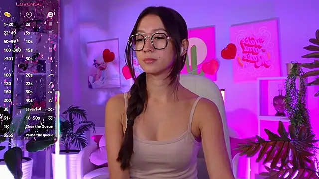 LanaBaker's Live XXX Chat