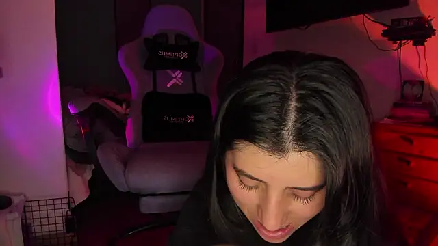 Bunnyy095's Live XXX Chat