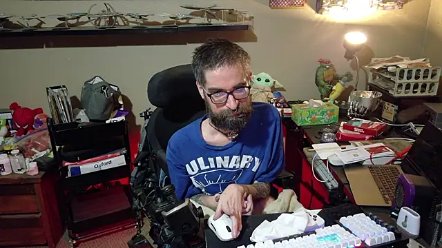 โชว์เว็บแคมของ HighPriest_Belial666