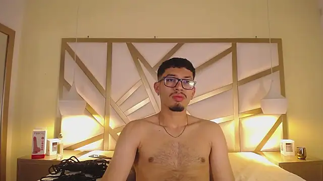 Jaxon_Carter Adlı Modelin Canlı XXX Sohbeti