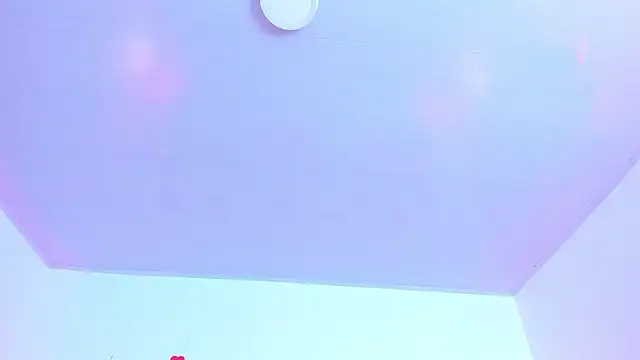 Show modela EvelynRouss na web-kameri