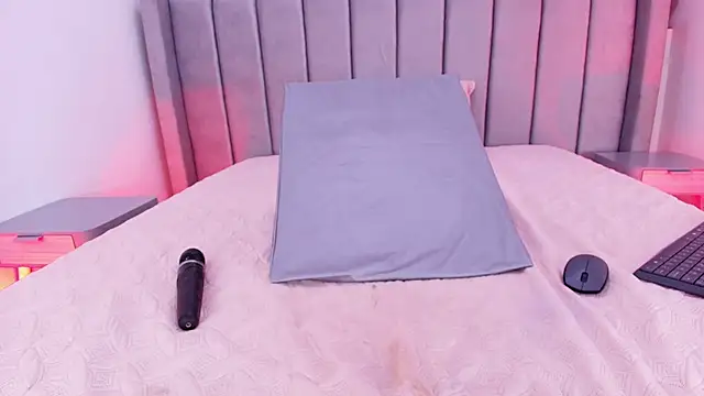 Chat XXX Live freyhasmith_