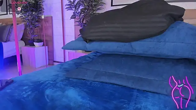 دردشة MiaKay1 الجنسية المباشرة