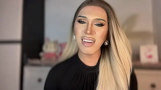 Ts_glamxx Webcam show