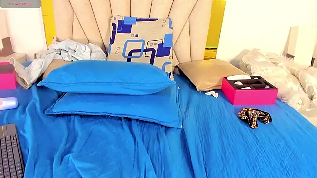 vahiolet_fuentes – Live XXX-chat