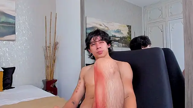 Tyler_durten Adlı Modelin Canlı XXX Sohbeti