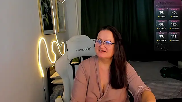 hottyannaa Chat XXX live