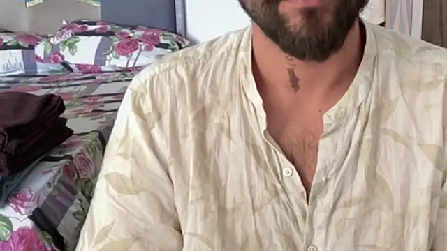 MakeMeAwareAah: απευθείας συνομιλία ΧΧΧ