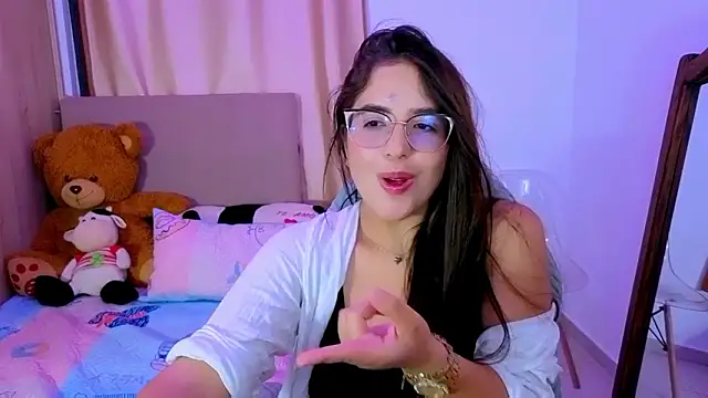 Chat +18 de _alicia_z ao vivo