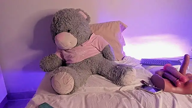 Chat +18 de ViolettM ao vivo