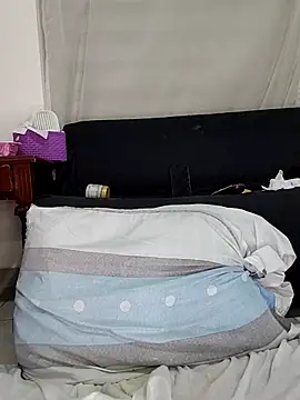 estrella_tasty: απευθείας συνομιλία ΧΧΧ