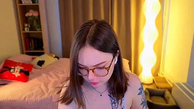 MilenaSaint লাইভ XXX চ্যাট