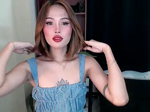 دردشة Lara_Salvatore الجنسية المباشرة