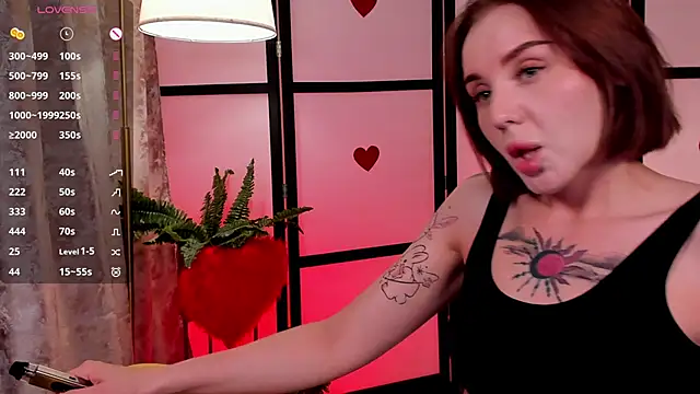 LianaFord: онлайн-секс-чат