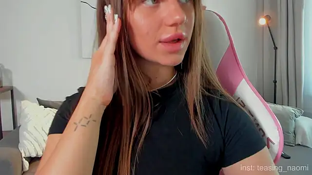 دردشة aesthetics__tease الجنسية المباشرة