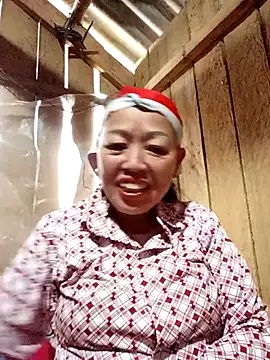 Agnes-baby Show in webcam