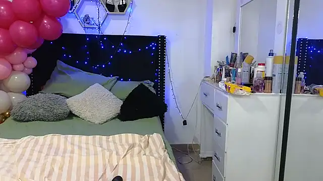 Živý XXX chat charlotte_077