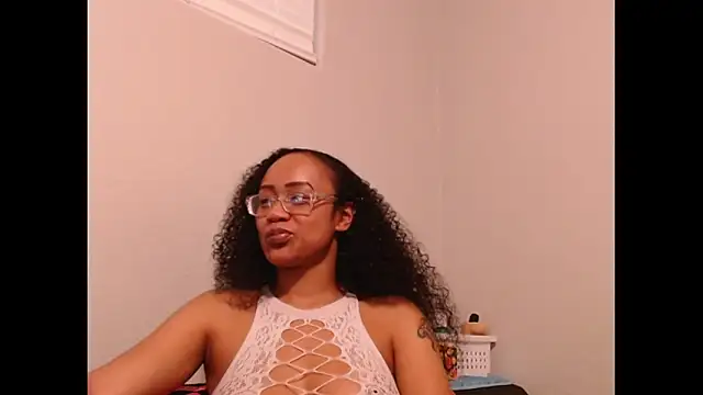 Chat XXX en directo de RylReese