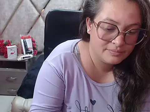 Sarah_Boobs_ Chat XXX live